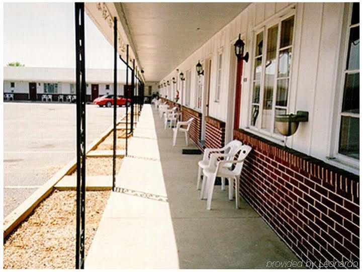 Scottish Inns Fayetteville ภายนอก รูปภาพ