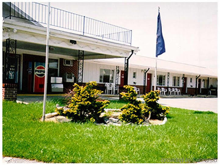 Scottish Inns Fayetteville ภายนอก รูปภาพ